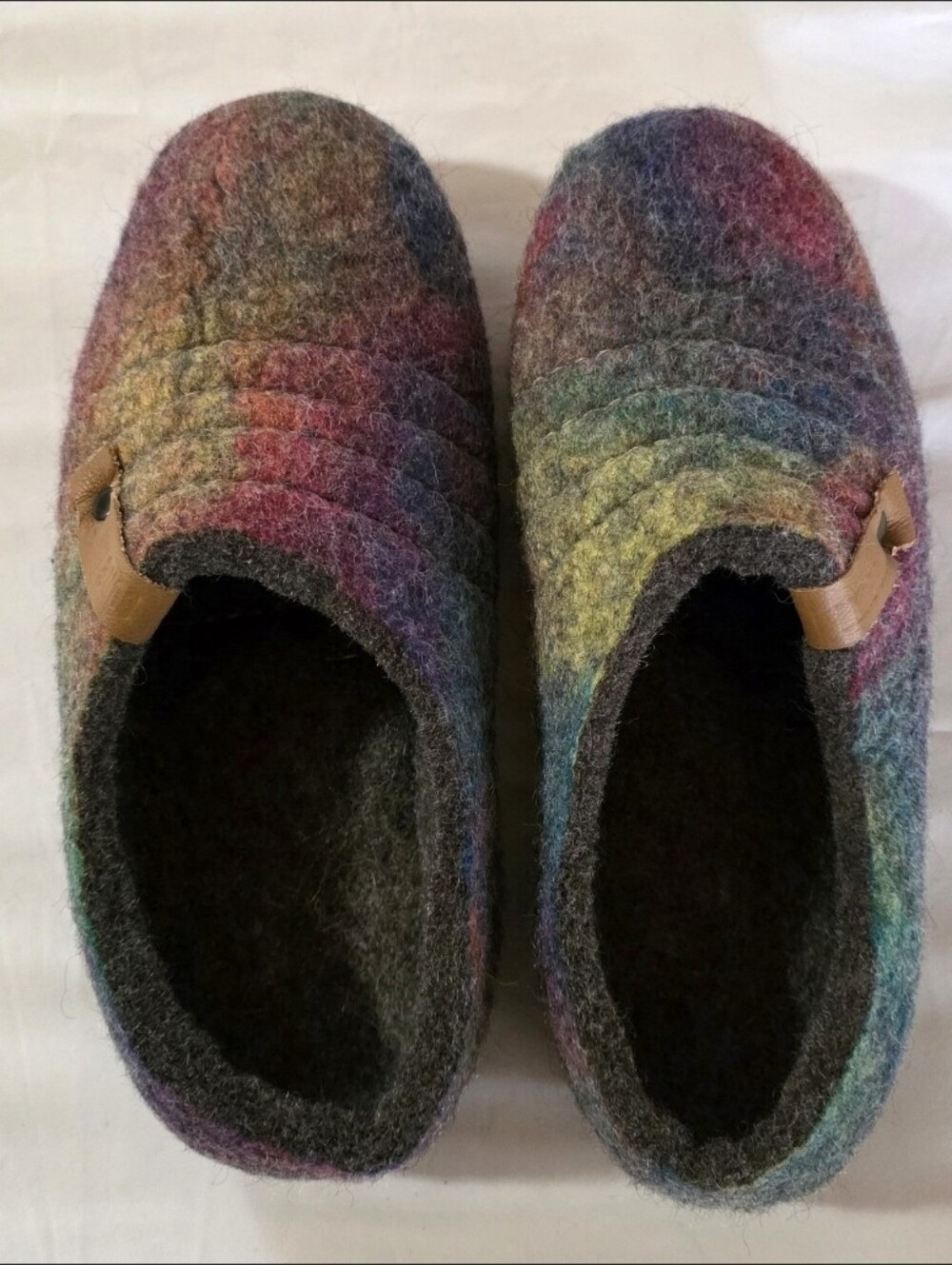 Bure Bure 100% Wool Rainbow Felted Slipper Shoes Sz 10 Womans Rubber Sole NWOT